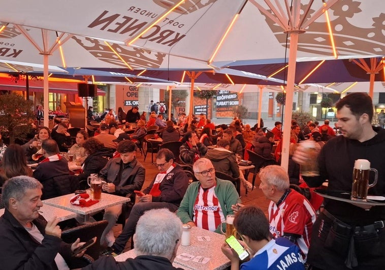 La afición del Athletic se hace fuerte en Dortmund